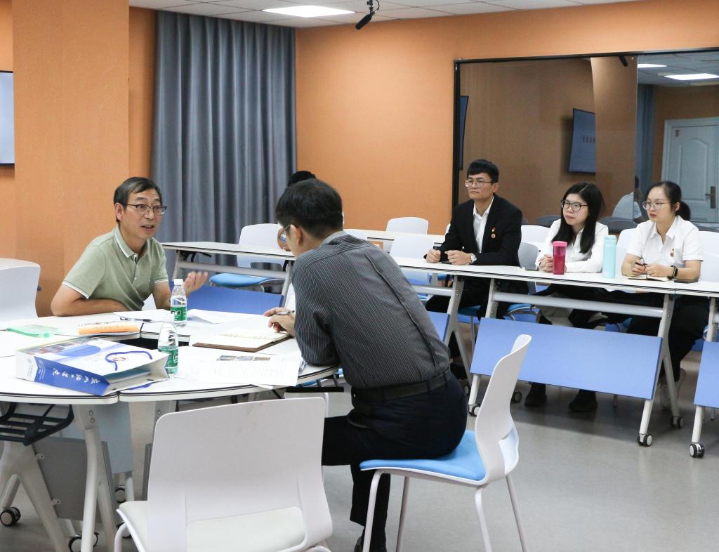 福建省高职院校第二轮人才培养工作评估专家组对我校进行评估回访