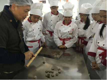 轻工报考攻略⑤|食品工程学院：食之有味，品之安全